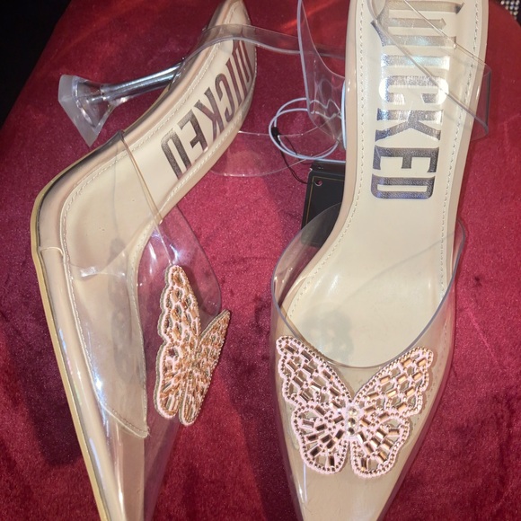 🌟NEW WICKED SPARKLE BUTTERFLY HEELS✨ - Picture 4 of 5